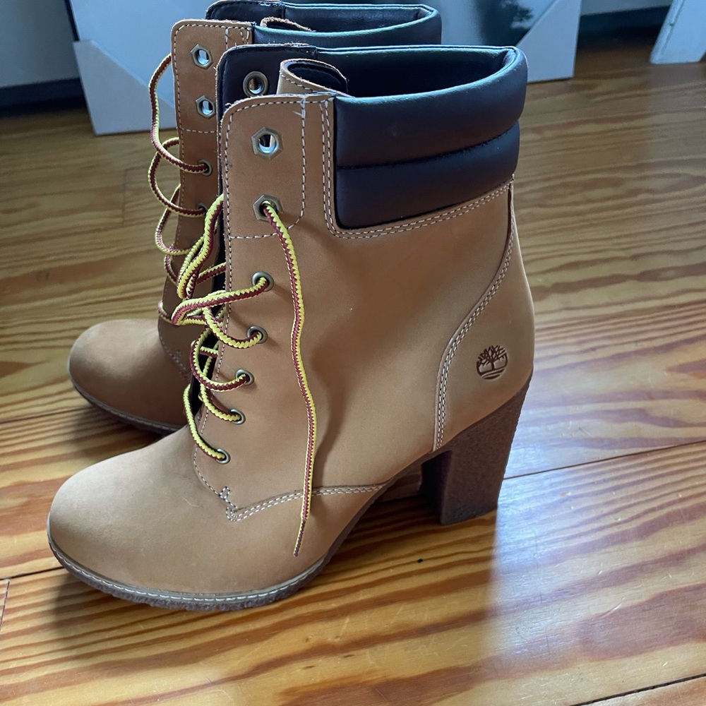 Timberland heeled boots